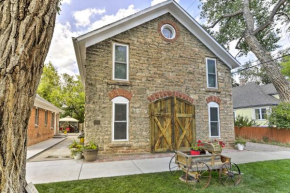 Charming Historic Condo - Walk to Downtown and UW